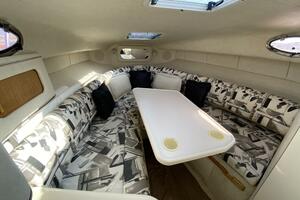 Knot Tradin  27ft Sea Ray Yacht For Sale