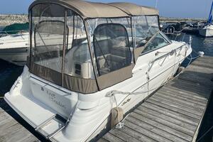 Knot Tradin  27ft Sea Ray Yacht For Sale