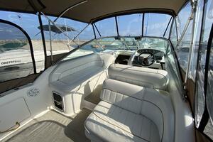 Knot Tradin  27ft Sea Ray Yacht For Sale