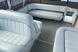 Knot Tradin  27ft Sea Ray Yacht For Sale