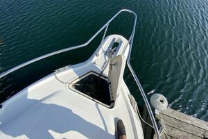 Knot Tradin  27ft Sea Ray Yacht For Sale
