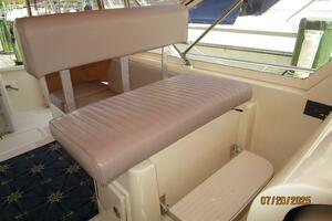 34' Mainship mate seat