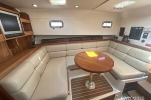 34' Mainship salon starboard