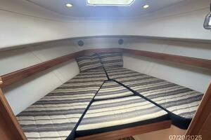 34' Mainship stateroom