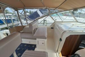 34' Mainship upper deck port