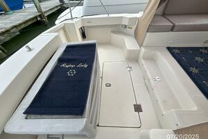 34' Mainship cockpit port
