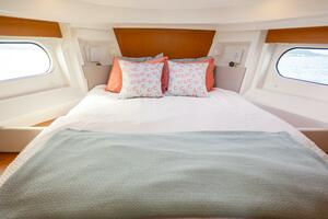 Everything Is Fine 30ft Beneteau Yacht For Sale