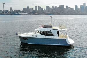 Everything Is Fine 30ft Beneteau Yacht For Sale