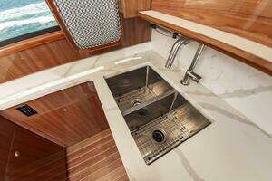 2006 Viking Convertible thumbnail 34