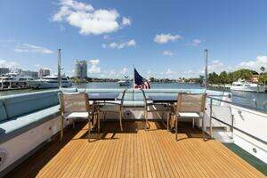 2014 Hatteras 80 thumbnail 54