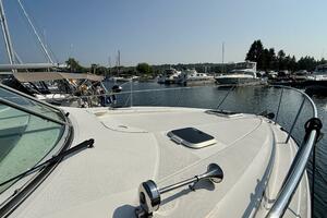 33ft Rinker Yacht For Sale