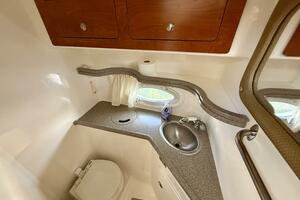 33ft Rinker Yacht For Sale