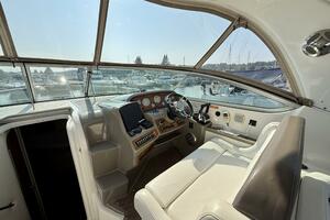 33ft Rinker Yacht For Sale