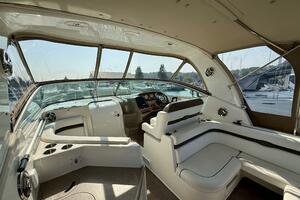 33ft Rinker Yacht For Sale