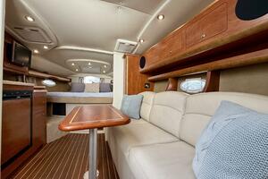 33ft Rinker Yacht For Sale
