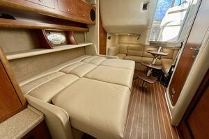 33ft Rinker Yacht For Sale