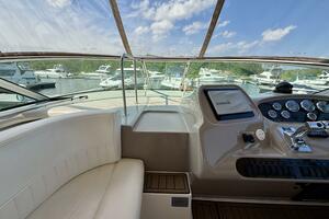 37ft Cruisers Yachts Yacht For Sale