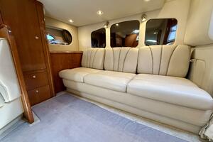 37ft Cruisers Yachts Yacht For Sale