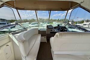 37ft Cruisers Yachts Yacht For Sale