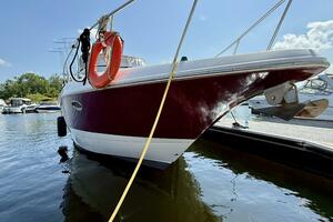 37ft Cruisers Yachts Yacht For Sale