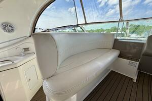 37ft Cruisers Yachts Yacht For Sale