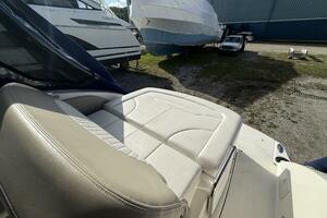 27ft Chaparral Yacht For Sale