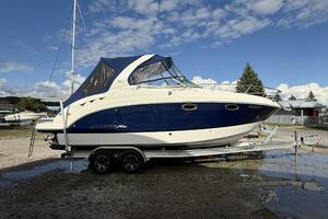 27ft Chaparral Yacht For Sale