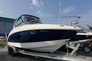 27ft Chaparral Yacht For Sale