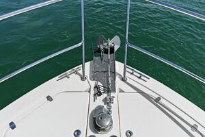 2013 Sabre 38 Salon Express- FIVE O'CLOCK- Anchor