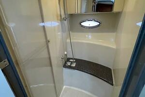 Formula 45 yacht BenThere- Master Head