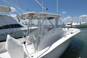 Susan Dee 32ft Jarrett Bay Yacht For Sale