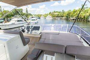 2018 Prestige 500 Flybridge thumbnail 30