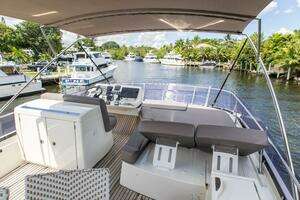 2018 Prestige 500 Flybridge thumbnail 29