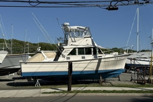 Leslie Ann 35ft Henriques Yacht For Sale