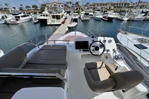 44FT (13.41M) JEANNEAU