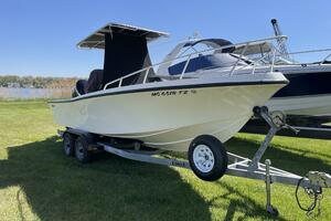 22ft Mako Yacht For Sale