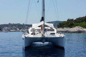 Giramondo 2010 Privilege 515 Yacht For Sale in  