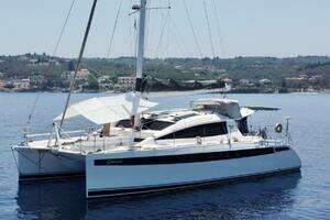 Giramondo 2010 Privilege 515 Yacht For Sale in  