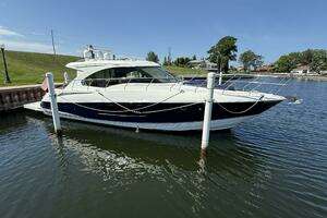 Livin' La Vitta 2 2013 Cruisers Yachts 45 Cantius Yacht For Sale in Manistee MI