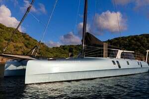 MOONWAVE 2012 Gunboat 60 Yacht For Sale in Newport RI