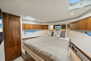 52FT (15.9M) RIVIERA