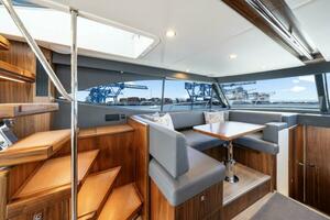 52FT (15.9M) RIVIERA