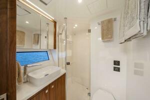 52FT (15.9M) RIVIERA
