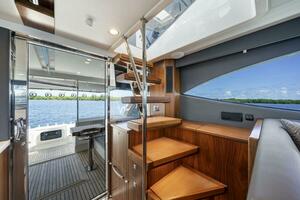 52FT (15.9M) RIVIERA