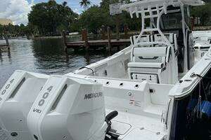  2025 Blackfin 302CC Yacht For Sale in Boca Raton FL