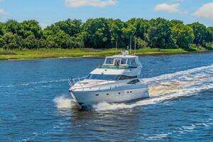 Vortex 2004 Neptunus 56 Flybridge Yacht For Sale in Southport NC