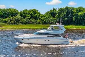 Vortex 2004 Neptunus 56 Flybridge Yacht For Sale in Southport NC