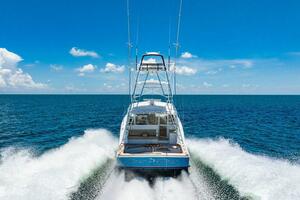 45FT (13.72M) HATTERAS Worth Avenue Yachts
