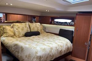  Fwd Cabin