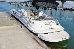 Doc Sew Fine 26ft Sea Ray Yacht For Sale